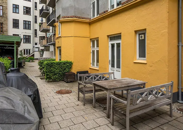 Perfectly Located Cozy Apartment